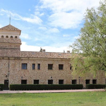 Hotel Monasterio De Tejeda Garaballa Extérieur photo