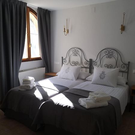 Hotel Monasterio De Tejeda Garaballa Extérieur photo
