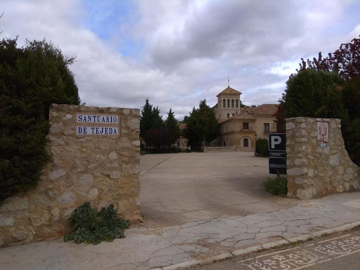 Hotel Monasterio De Tejeda Garaballa Extérieur photo